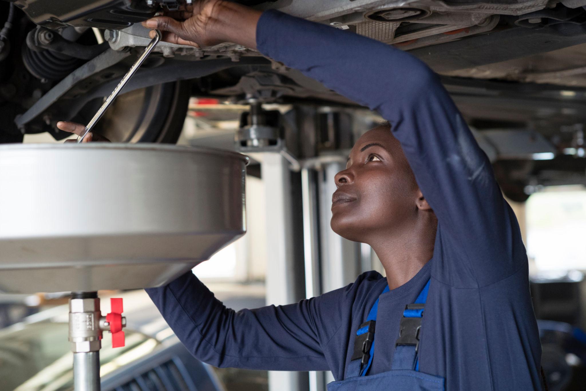 Vehicle Engine Oil Change